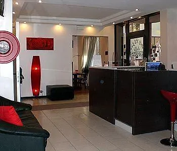 فندق Delle Rose